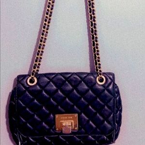 Michael Kors Bag you can wear two way (shown in video)